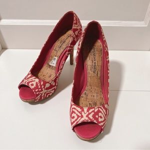 Christian Siriano for Payless Peep-Toe Heels Size 8 in Pink